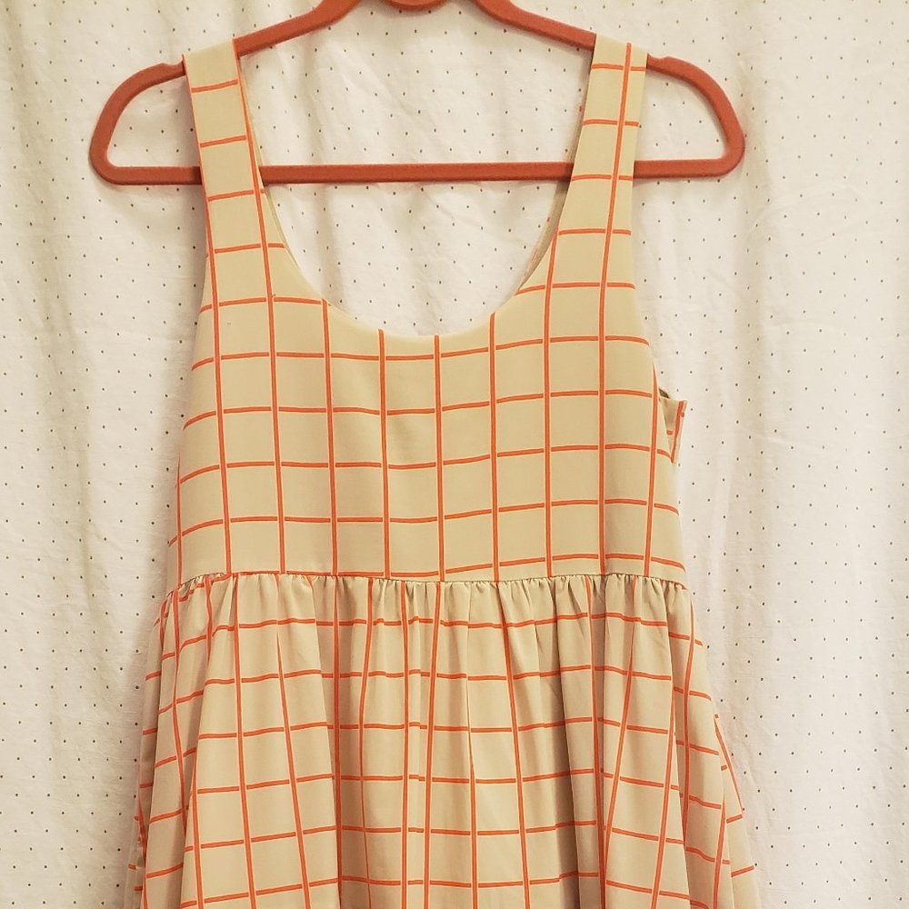 Tiered Lucca Couture Dress Size Small